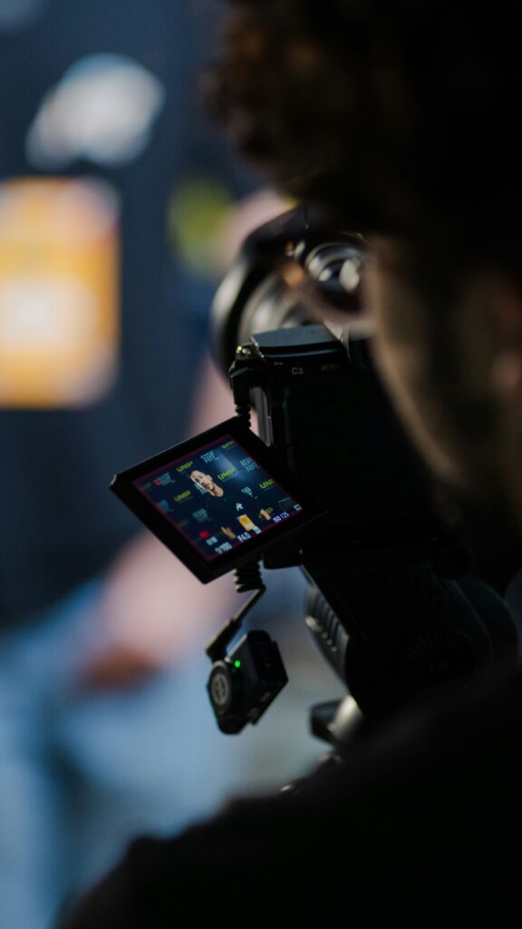 rodrigo rodrigues wolf r t zk0qlamwkc unsplash